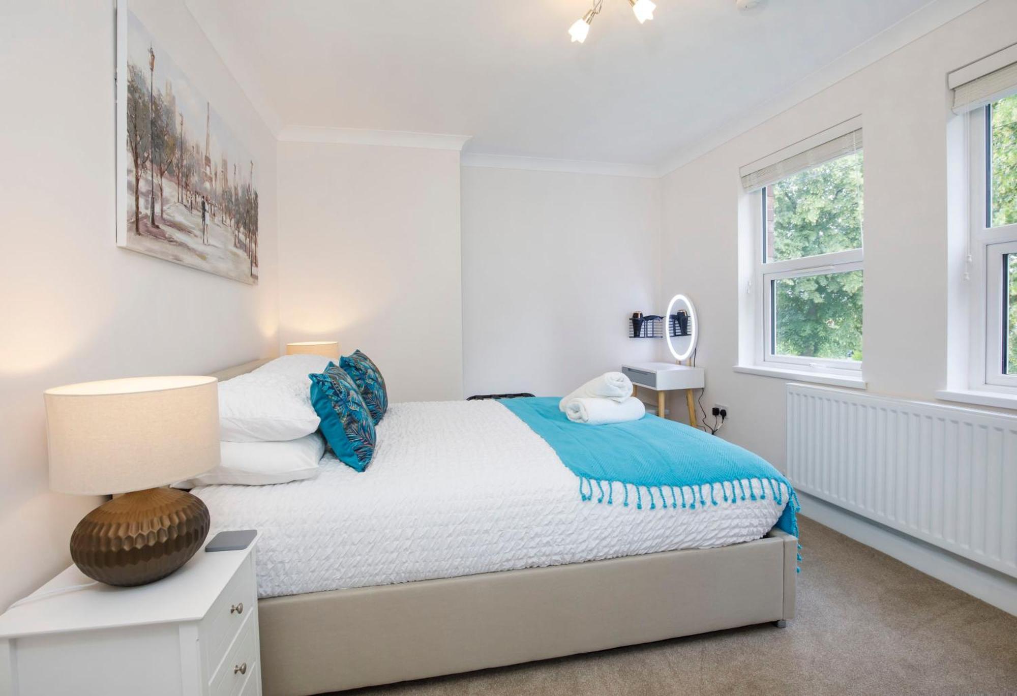 The Burton York 3 Bedroom House Sleeps 6 المظهر الخارجي الصورة